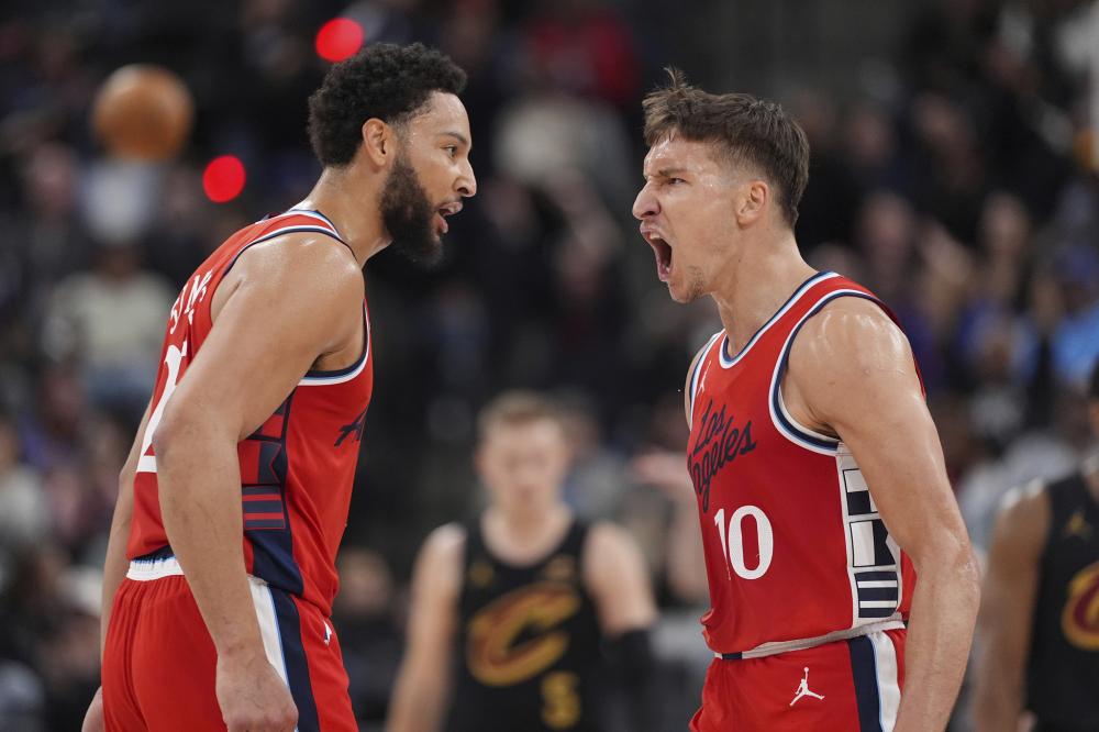 更是当前赛 更是当前赛